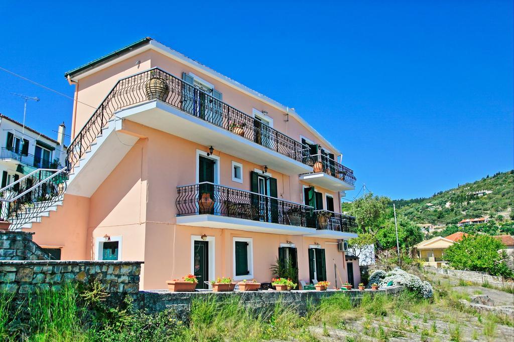 Avgi Ena Apartment Gaios Luaran gambar