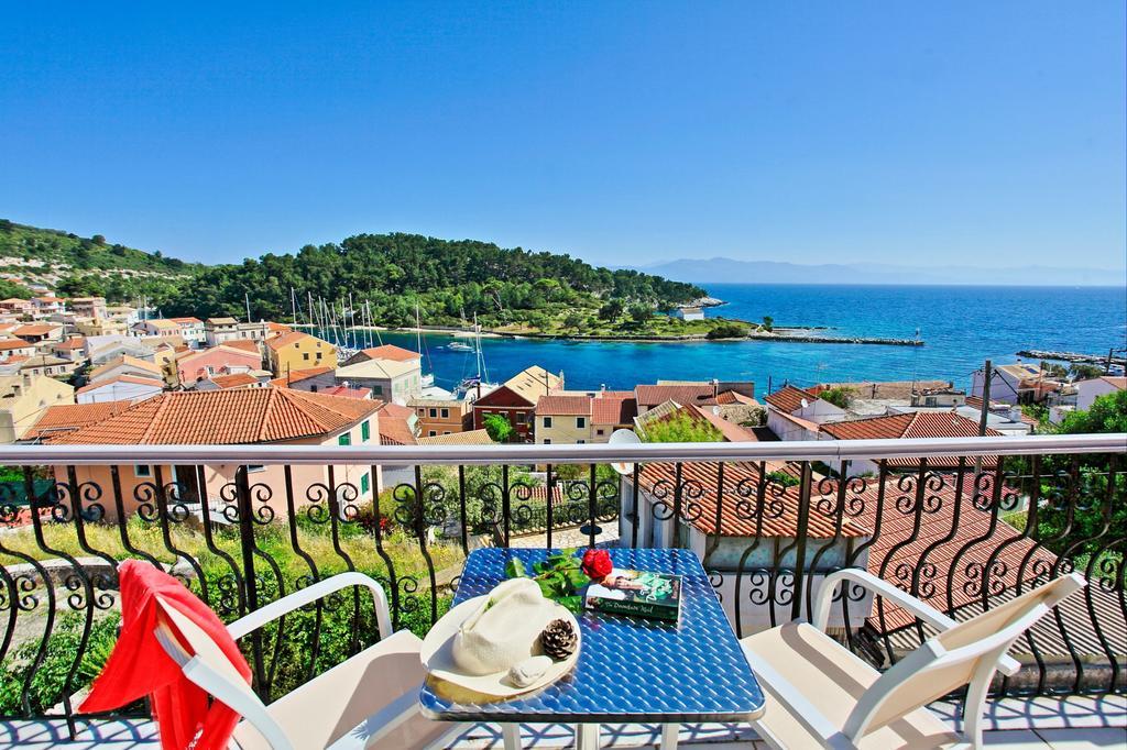 Avgi Ena Apartment Gaios Luaran gambar
