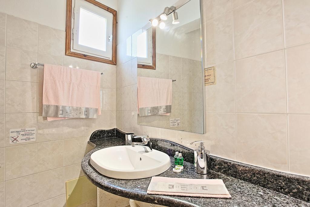 Avgi Ena Apartment Gaios Luaran gambar